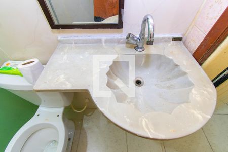 Casa para alugar com 37m², 1 quarto e sem vaga Casa para alugar com 37m², 1 quarto e sem vagaBanheiro