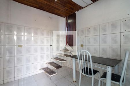 Casa de condomínio para alugar com 130m², 2 quartos e 2 vagas Casa de condomínio para alugar com 130m², 2 quartos e 2 vagasCasa 4