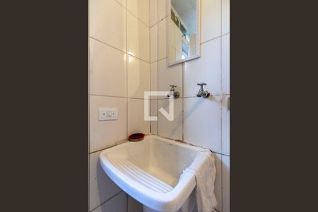 Casa de condomínio para alugar com 130m², 2 quartos e 2 vagas Casa de condomínio para alugar com 130m², 2 quartos e 2 vagasÁrea de Serviço