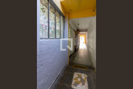 Casa de condomínio para alugar com 130m², 2 quartos e 2 vagas Casa de condomínio para alugar com 130m², 2 quartos e 2 vagasCorredor