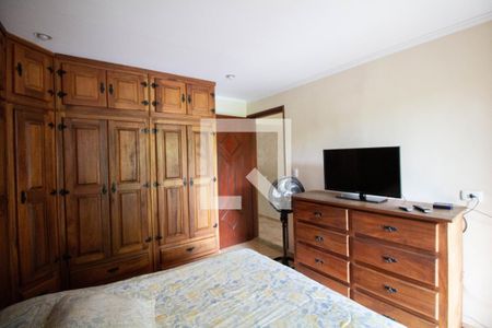 Casa para alugar com 300m², 3 quartos e 4 vagasSuíte