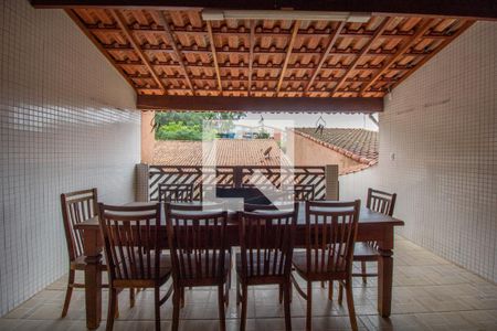 Casa para alugar com 300m², 3 quartos e 4 vagasVaranda gourmet