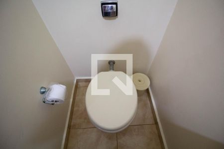 Casa para alugar com 300m², 3 quartos e 4 vagasLavabo