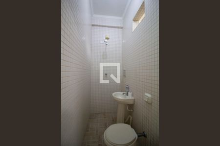 Casa para alugar com 300m², 3 quartos e 4 vagasBanheiro 3