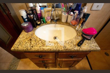 Casa para alugar com 300m², 3 quartos e 4 vagasBanheiro da Suíte