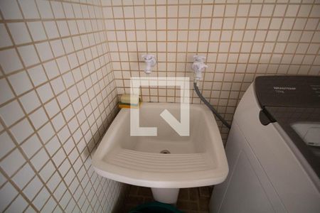 Casa para alugar com 300m², 3 quartos e 4 vagasÁrea de Serviço