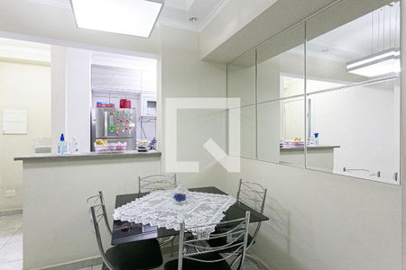 Apartamento à venda com 69m², 2 quartos e 1 vaga Apartamento à venda com 69m², 2 quartos e 1 vagaSala