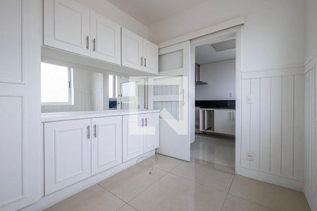 Apartamento para alugar com 215m², 3 quartos e 4 vagasCopa