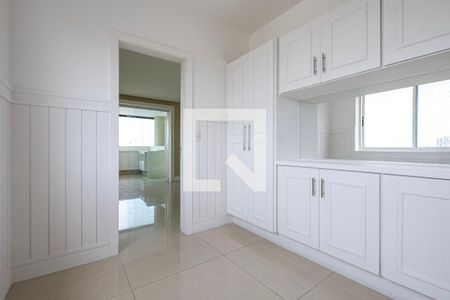 Apartamento para alugar com 215m², 3 quartos e 4 vagasCopa