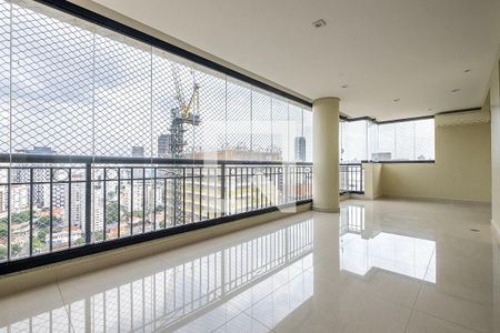 Varanda de apartamento para alugar com 3 quartos, 215m² em Sumaré, São Paulo