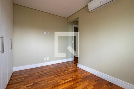 Apartamento para alugar com 215m², 3 quartos e 4 vagasSuíte 2