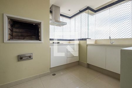 Varanda de apartamento para alugar com 3 quartos, 215m² em Sumaré, São Paulo