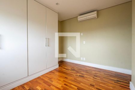 Apartamento para alugar com 215m², 3 quartos e 4 vagasSuíte 3