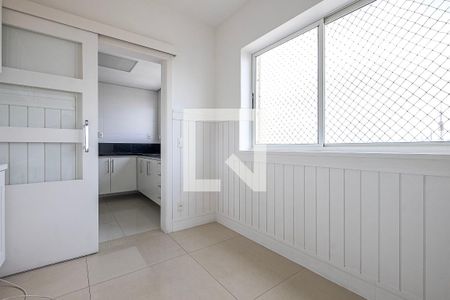 Apartamento para alugar com 215m², 3 quartos e 4 vagasCopa