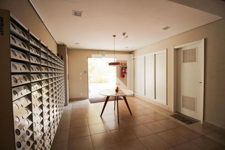 Apartamento para alugar com 28m², 1 quarto e sem vaga Apartamento para alugar com 28m², 1 quarto e sem vagaHall de entrada