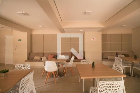 Apartamento para alugar com 28m², 1 quarto e sem vaga Apartamento para alugar com 28m², 1 quarto e sem vagaÁrea comum - Salão de festas