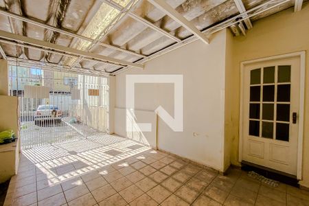 Casa à venda com 176m², 3 quartos e 1 vagaGaragem