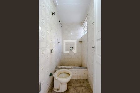 Casa à venda com 176m², 3 quartos e 1 vagaBanheiro de serviço