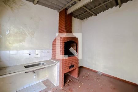 Casa à venda com 176m², 3 quartos e 1 vagaChurrasqueira