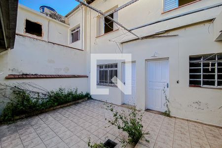 Casa à venda com 176m², 3 quartos e 1 vagaÁrea externa