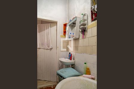 Casa à venda com 400m², 3 quartos e 5 vagasBanheiro da Casa 2