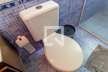 Apartamento à venda com 300m², 3 quartos e 1 vaga Apartamento à venda com 300m², 3 quartos e 1 vagaBanheiro 2- Suíte