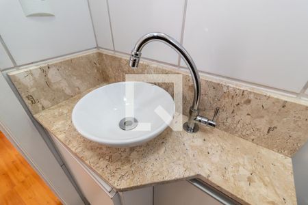Casa à venda com 190m², 4 quartos e 3 vagasBanheiro 2