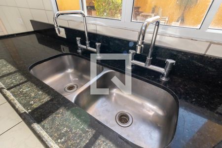Casa à venda com 190m², 4 quartos e 3 vagasCozinha
