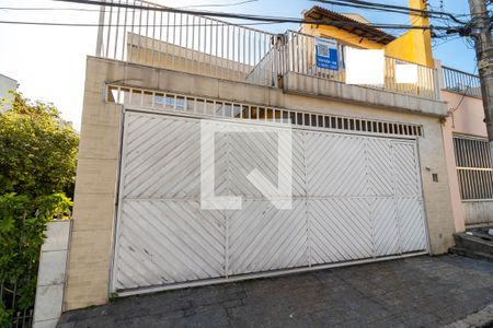 Casa à venda com 190m², 4 quartos e 3 vagasFachada