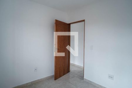 Quarto de apartamento para alugar com 2 quartos, 41m² em Parque Cisper, São Paulo