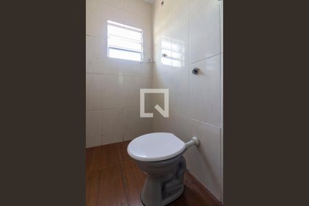 Banheiro de apartamento para alugar com 1 quarto, 48m² em Vila Norma, São Paulo