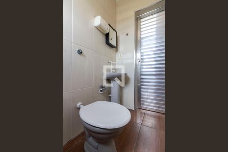 Banheiro de apartamento para alugar com 1 quarto, 48m² em Vila Norma, São Paulo