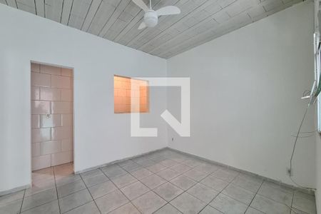 Sala de casa para alugar com 1 quarto, 56m² em Piedade, Rio de Janeiro