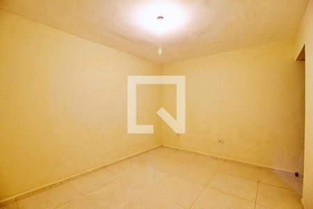 Sala de casa para alugar com 2 quartos, 90m² em Jardim Santo Alberto, Santo André