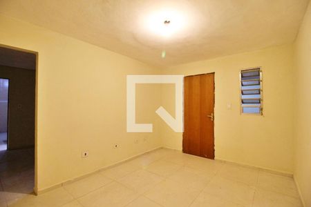 Sala de casa para alugar com 2 quartos, 90m² em Jardim Santo Alberto, Santo André
