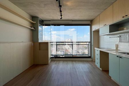 Cozinha de kitnet/studio para alugar com 1 quarto, 30m² em Bom Retiro, São Paulo