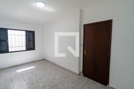 Casa para alugar com 190m², 3 quartos e 3 vagasQuarto 2