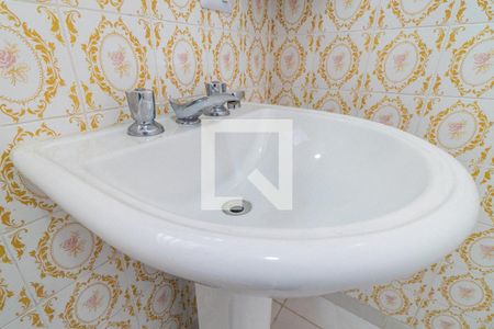 Casa para alugar com 190m², 3 quartos e 3 vagasBanheiro Social Detalhe