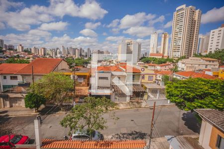 Casa de condomínio à venda com 220m², 3 quartos e 2 vagasVista
