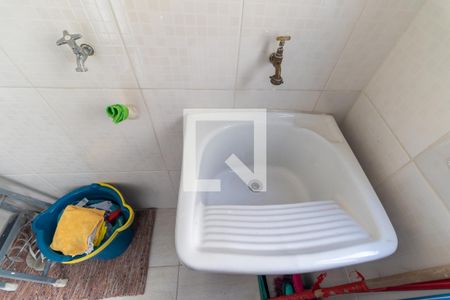 Apartamento à venda com 64m², 2 quartos e 1 vagaÁrea de Serviço