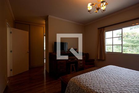 Casa de condomínio para alugar com 480m², 4 quartos e 4 vagasQuarto 1