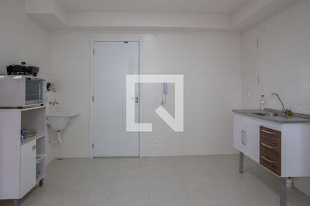 Apartamento à venda com 32m², 1 quarto e sem vagaCozinha e Área de Serviço
