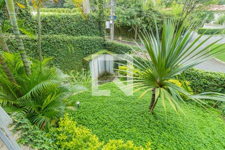 Casa à venda com 740m², 7 quartos e 5 vagasEntrada