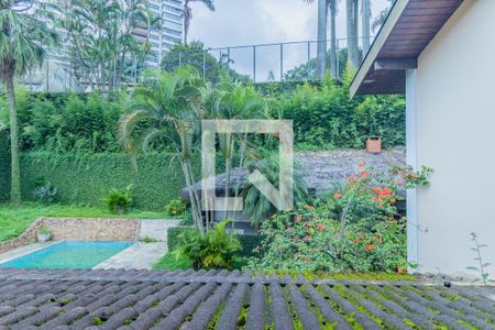 Casa à venda com 740m², 7 quartos e 5 vagasVista do Quarto 4