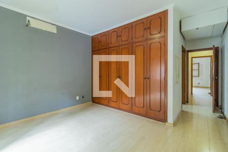 Casa à venda com 740m², 7 quartos e 5 vagasSuíte 3