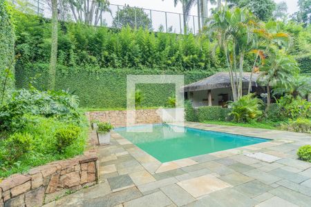 Casa à venda com 740m², 7 quartos e 5 vagasÁrea Externa