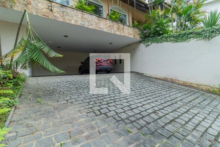 Casa à venda com 740m², 7 quartos e 5 vagasGaragem