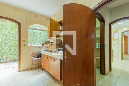 Casa à venda com 740m², 7 quartos e 5 vagasÁrea de Serviço