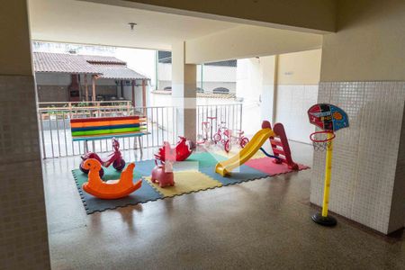 Apartamento à venda com 115m², 2 quartos e 1 vaga Apartamento à venda com 115m², 2 quartos e 1 vagaÁrea Comum - Playground