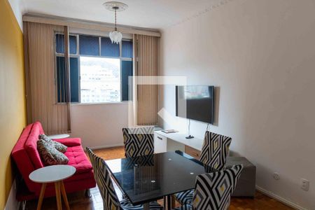 Sala de apartamento à venda com 2 quartos, 115m² em Icaraí, Niterói